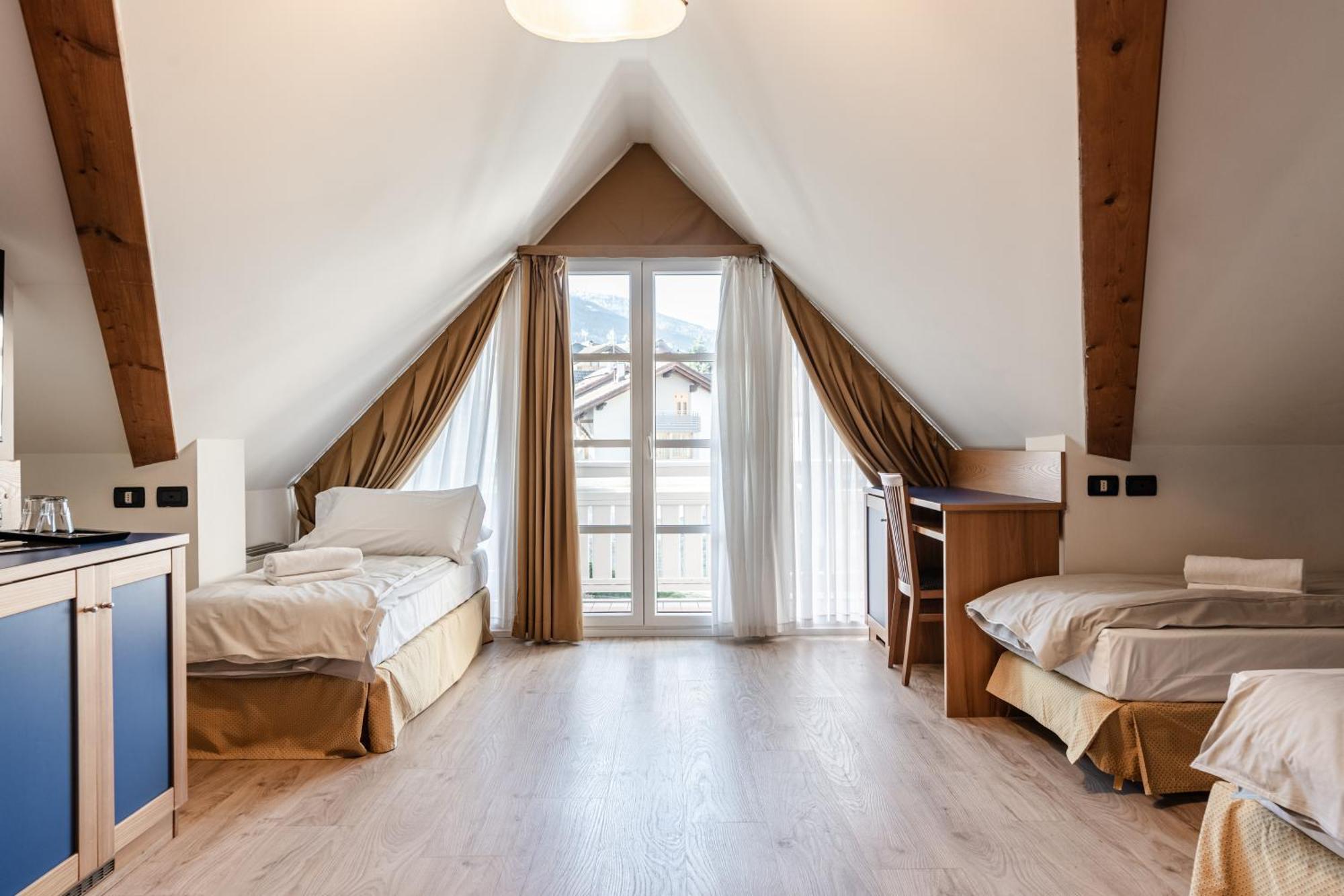 Hotel Garni Meledrio Дімаро Екстер'єр фото