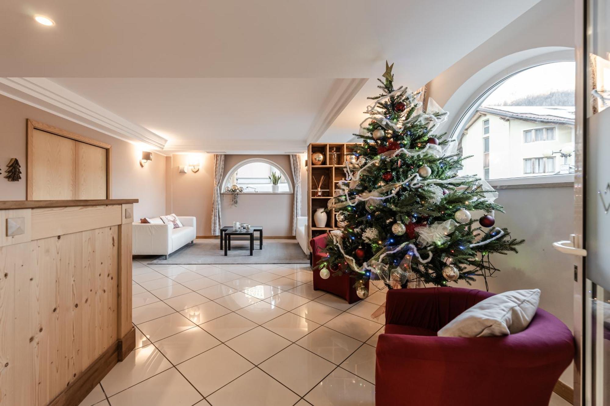 Hotel Garni Meledrio Дімаро Екстер'єр фото